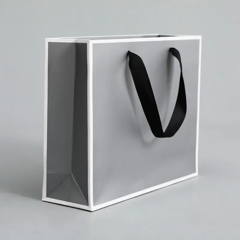 Custom luxury paper gift bags - Hrenary Packaging