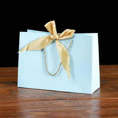 Custom luxury paper gift bags - Hrenary Packaging
