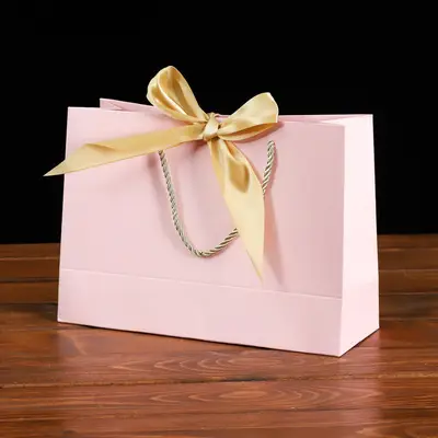 Custom luxury paper gift bags - Hrenary Packaging